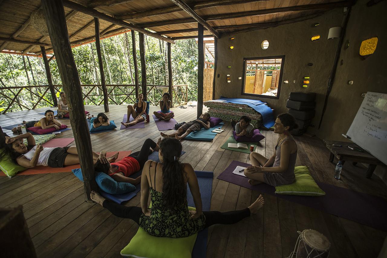Chirapa Manta Amazon Lodge Lamas Εξωτερικό φωτογραφία